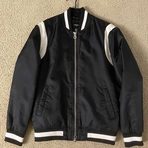 Forever 21 bomber jacket black